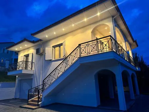 Villa near Loutra Pozar & Edessa Falls