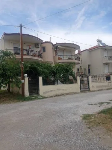 Voula's apartment