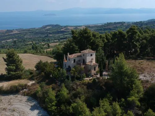 Iliaxtida Apartment