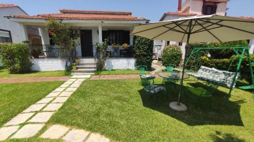 Agios Mamas beach house