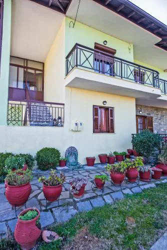 Apostolos House