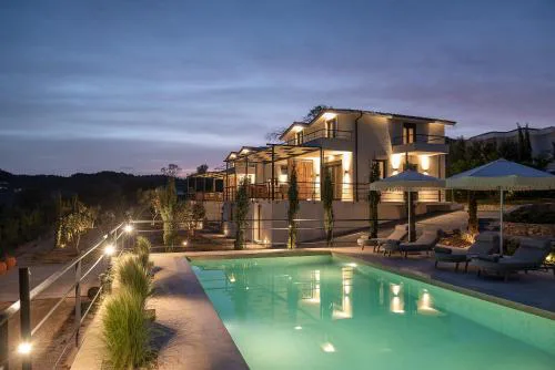 Enos Retreat Villas