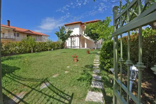 Fotinia Beach House by RentalsPro Services Dionisiou Beach Halkidiki