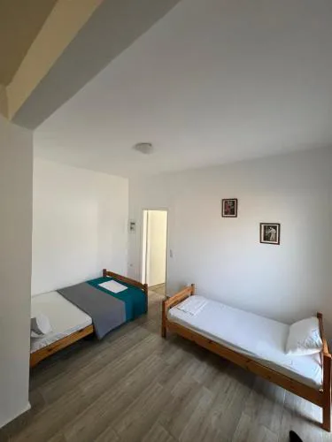 Paulos&Mary Apartment