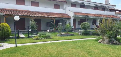 Veta's Sunny Hemera House