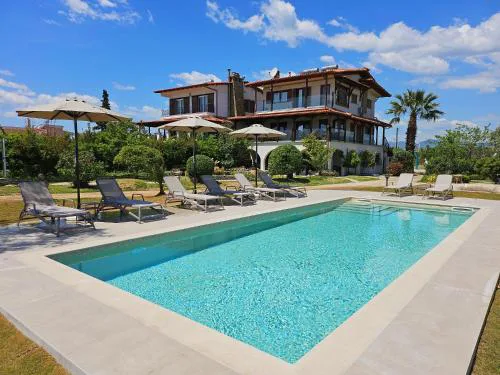 Windmill Villa