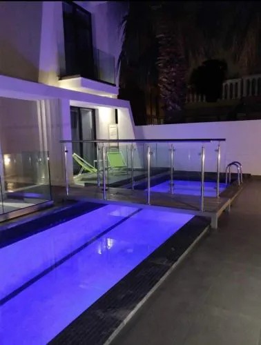 AquaLux Apartment