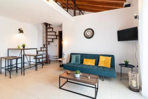 Chris Luxury Loft