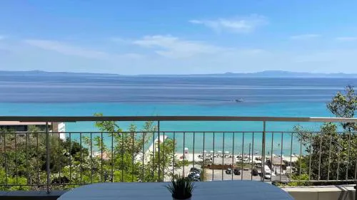 Enchanting Sea View
