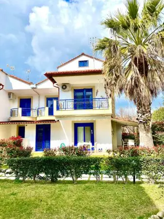 Fourka House
