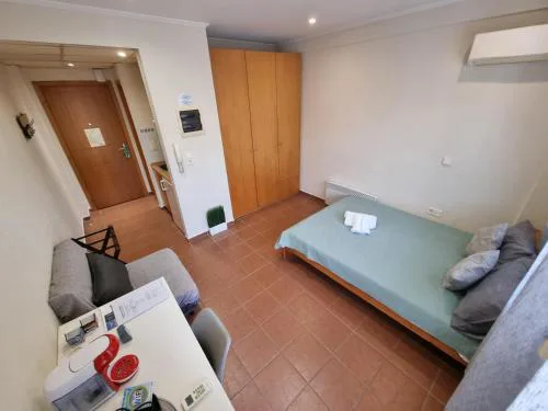 Astro Studio Apartments