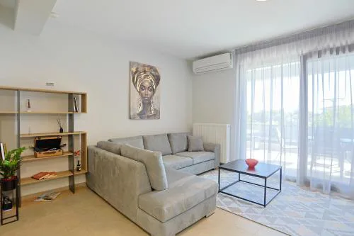 Isol Rooms B2