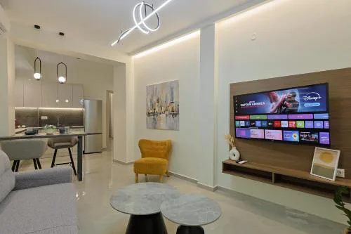 OMEGA - Deluxe Central Apartment by Optimum Link