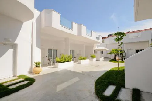 Lefko Suites