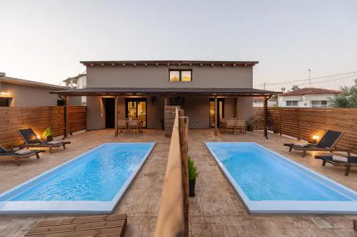 Kanva Suites