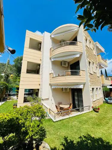 Studios Galini Porto Koufo