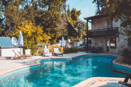 2K Eco Pool & Stone Villa