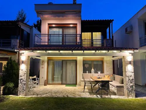 villa ATHINA