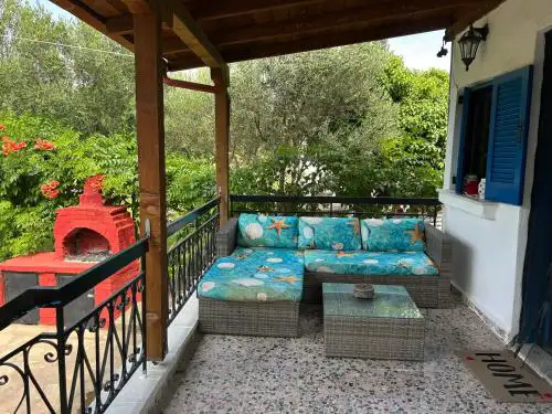 600 metres from the beach!