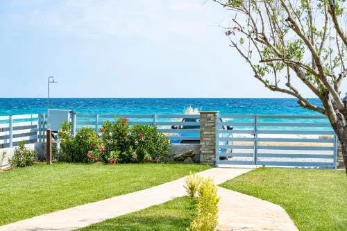 Azzurro seafront houses