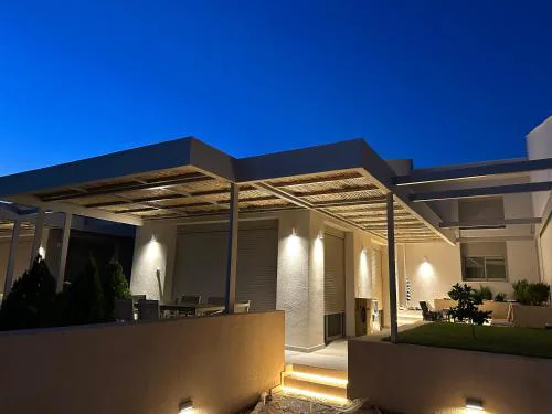 Luxury House Ilios