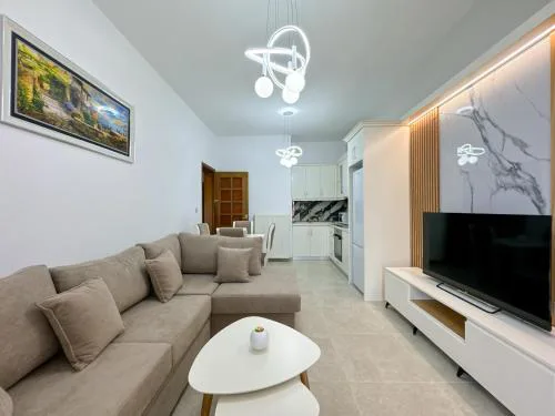 Empire Apartment 4