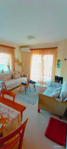 Armira House