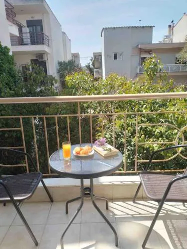 comfortable apartment near the beach