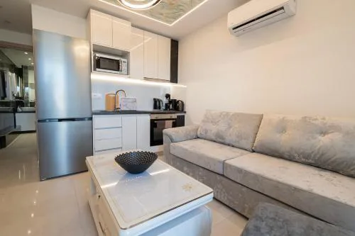 Orestis Suites by RentalsPro - Nea Moudania Halkidiki