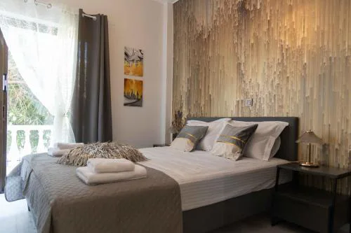 Astradeni Suite