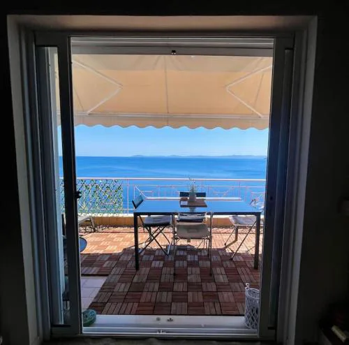 Sea & Serenity - Balcony Daydreaming