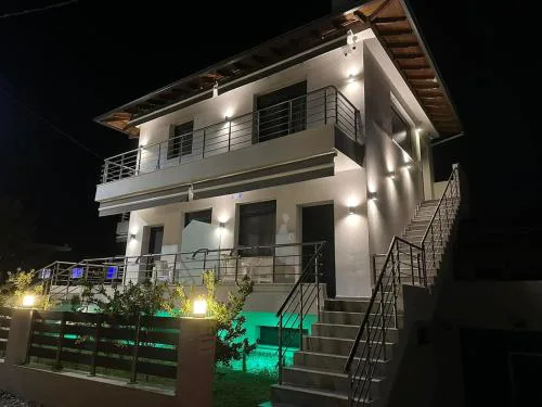 Diamond Light Apartments