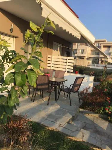 Estia House 1-2