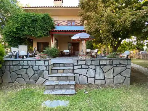 Georgia's house