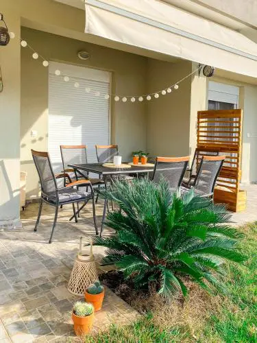 Neroli Apartments