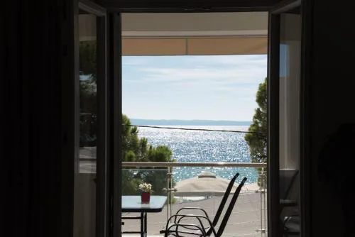 Vertigo Seaside Apartments