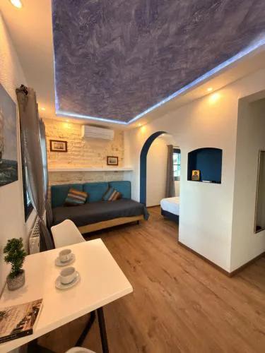 Archontarikia Luxury