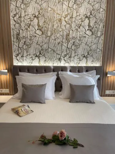 Elia Luxury House