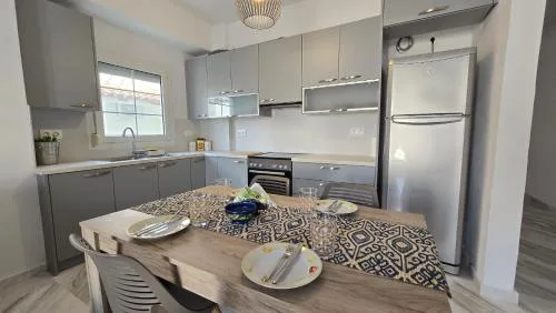 BETA-Comfortable Apartment 100m from the Beach by Optimum Link