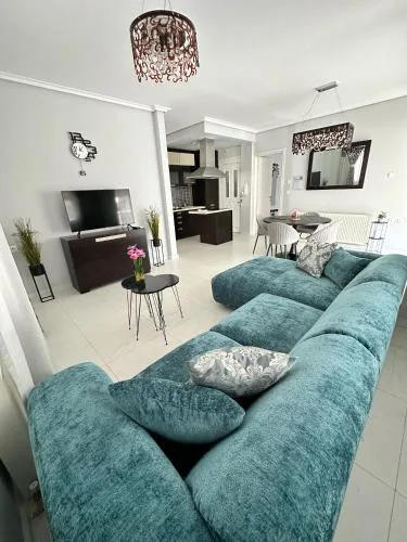 Eden Suite Paralia