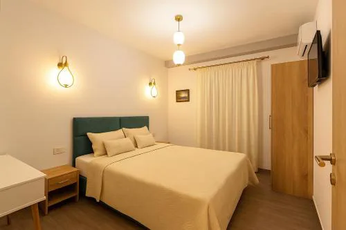 Pantheon Apartments