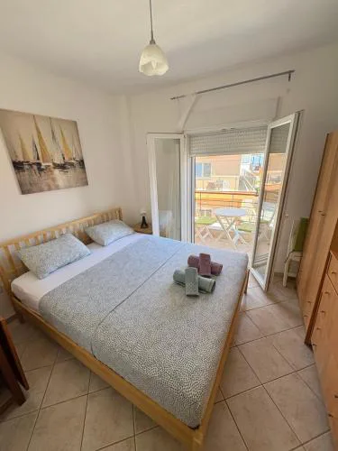 Polichrono Seaside Apartment