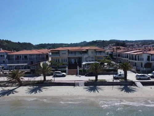 Polychrono Beach Hotel