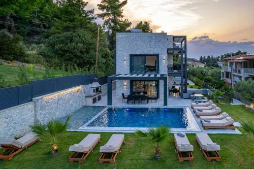 Royal Retreat Villa