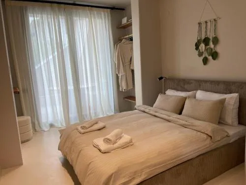 Vaios Luxury Apartments
