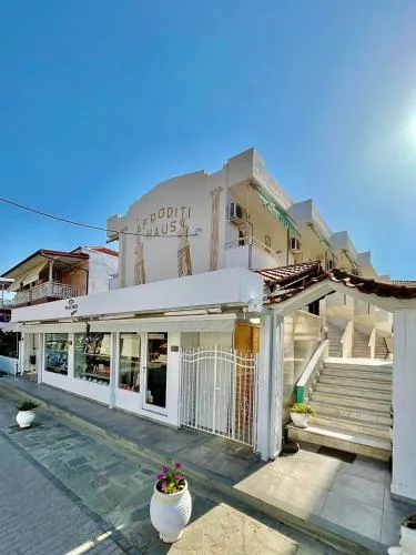 Afroditi Haus Sarti