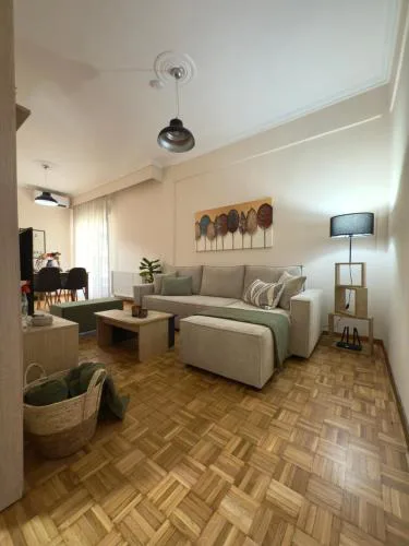 Benoikon House With Free Private Parking