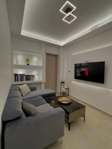 Bright & Stylish Apartment in the centre