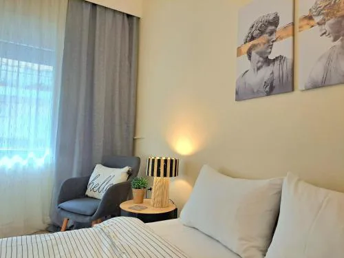 Cozy City Center Apartment