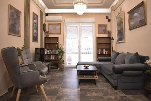 Galleria Home